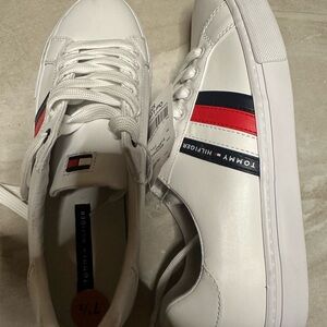 Tommy Hilfiger Men Shoes Stripe Leather Cupsole Sneaker Size 7.5